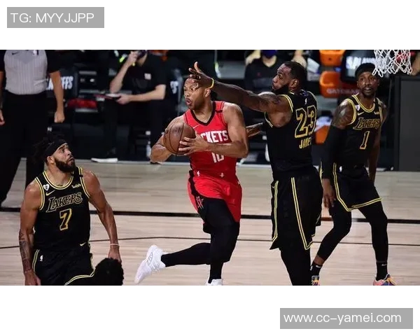 火箭队运用区域联防策略力求双塔掌控场上空间优势